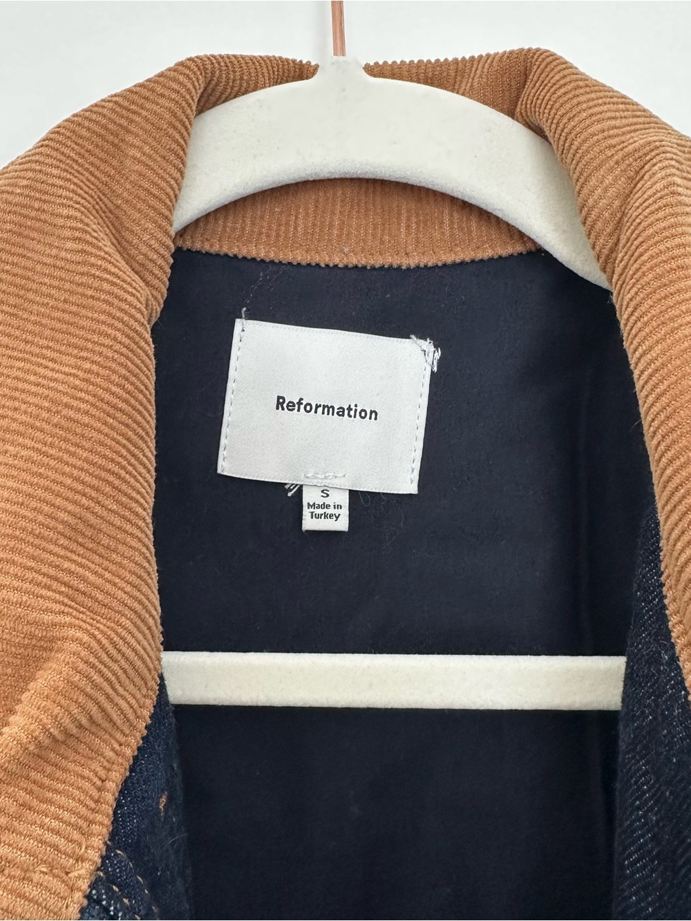 Reformation Archer Denim Jacket Size Small Chore Barn Cotton Coastal Utility - Picture 3 of 9